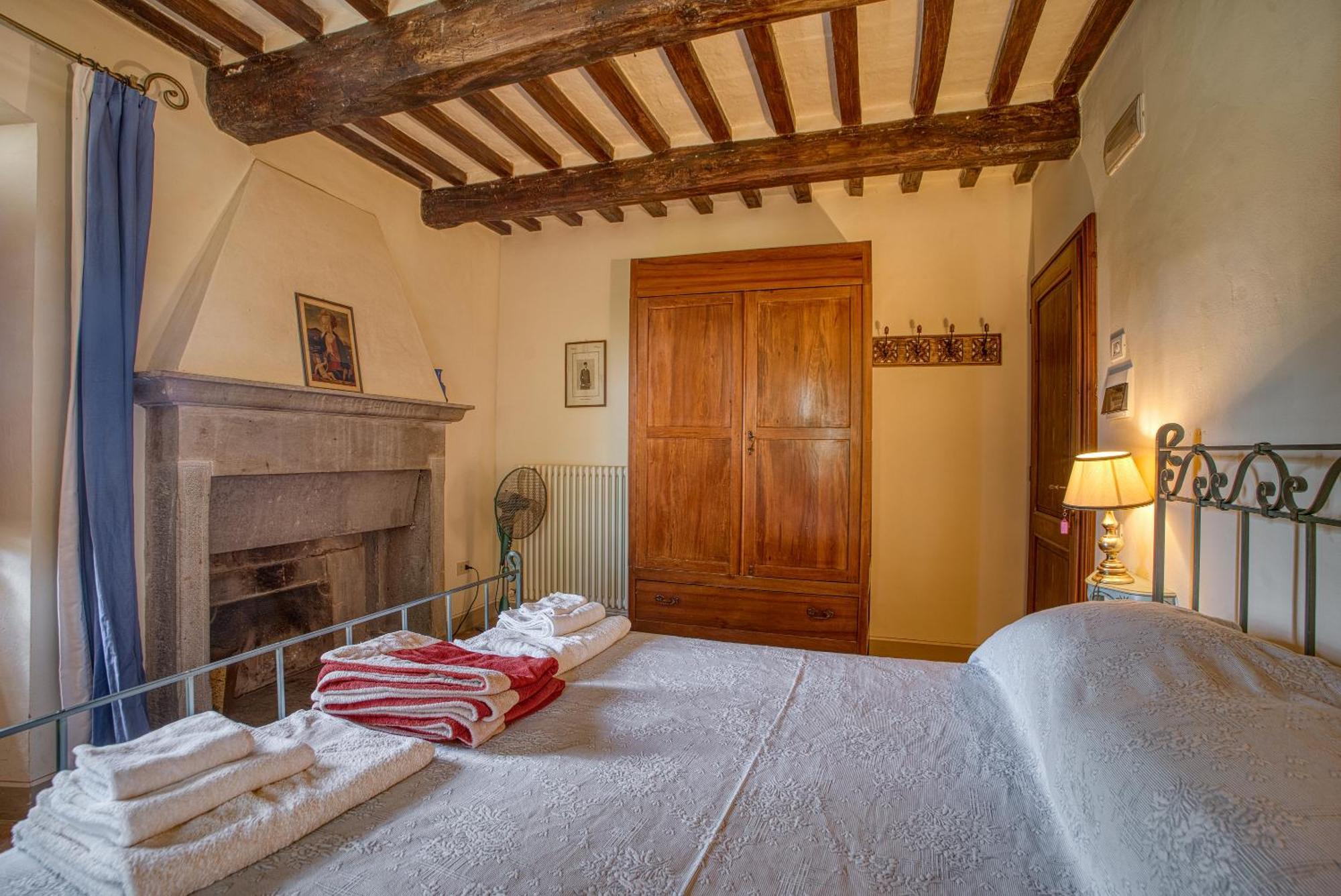 Castello Di Magrano Villa Губио Екстериор снимка